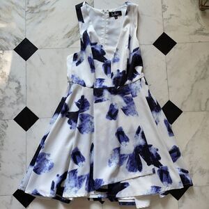 Lulu’s White, Blue and Black Abstract Patterned Dress